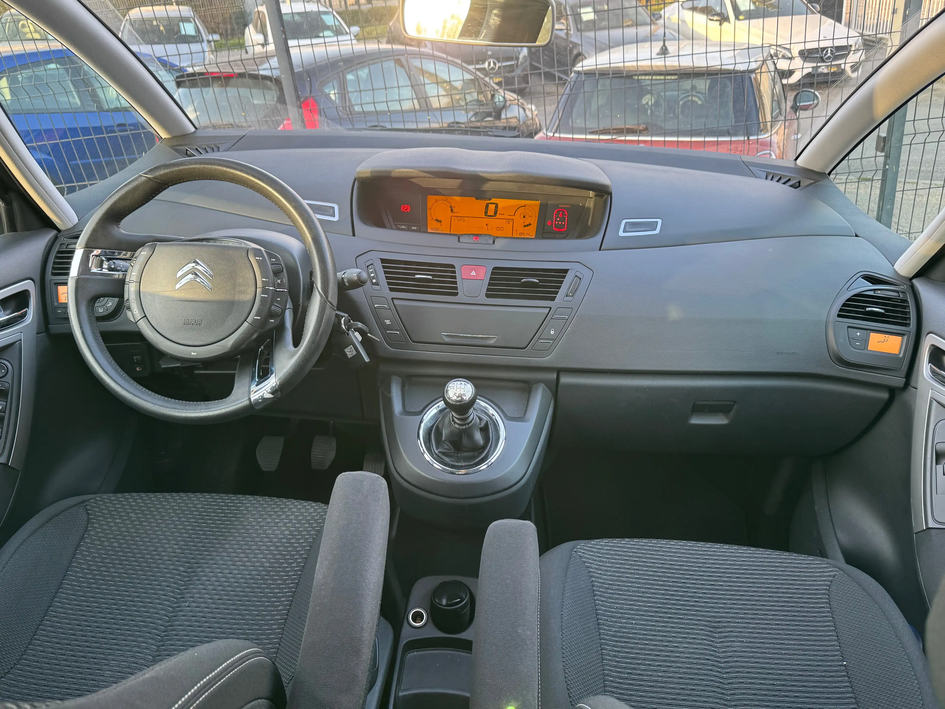 Citroen C4 Picasso C4 Picasso 1.6 HDi Black Top Exclusive FAP — photo 13