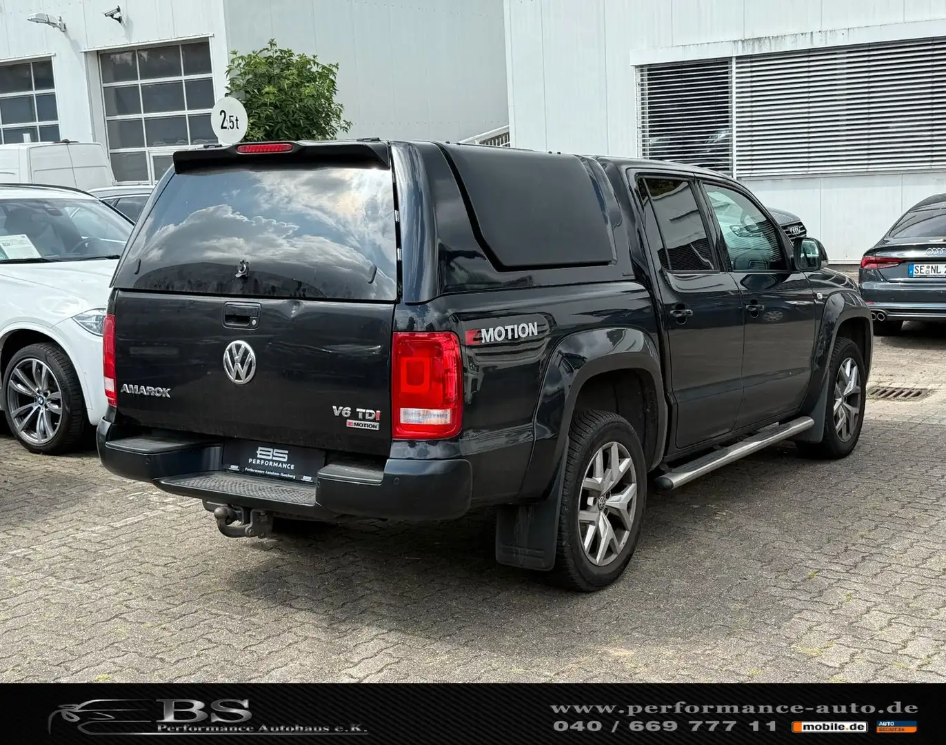 Volkswagen Amarok 3.0 TDI V6 Comfortline DoubleCab 4Motion Schwarz - 2