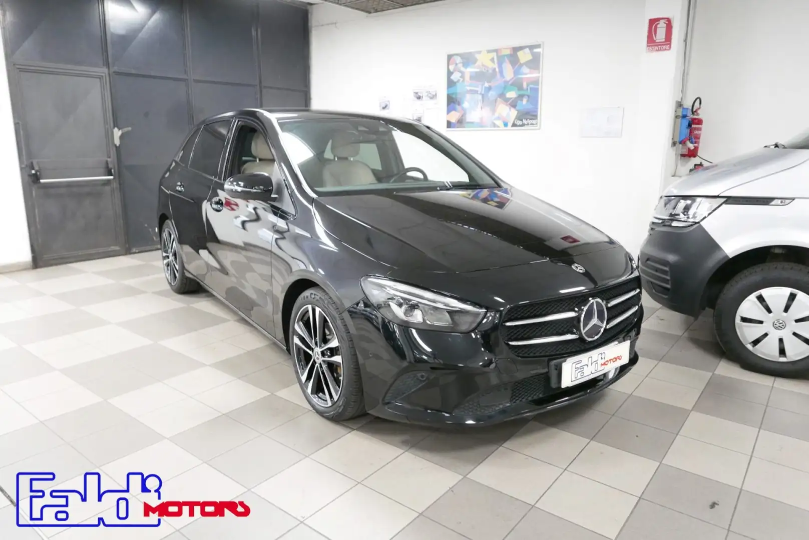 Mercedes-Benz B 180 d Automatic Progressive Advanced Pack Night Noir - 1