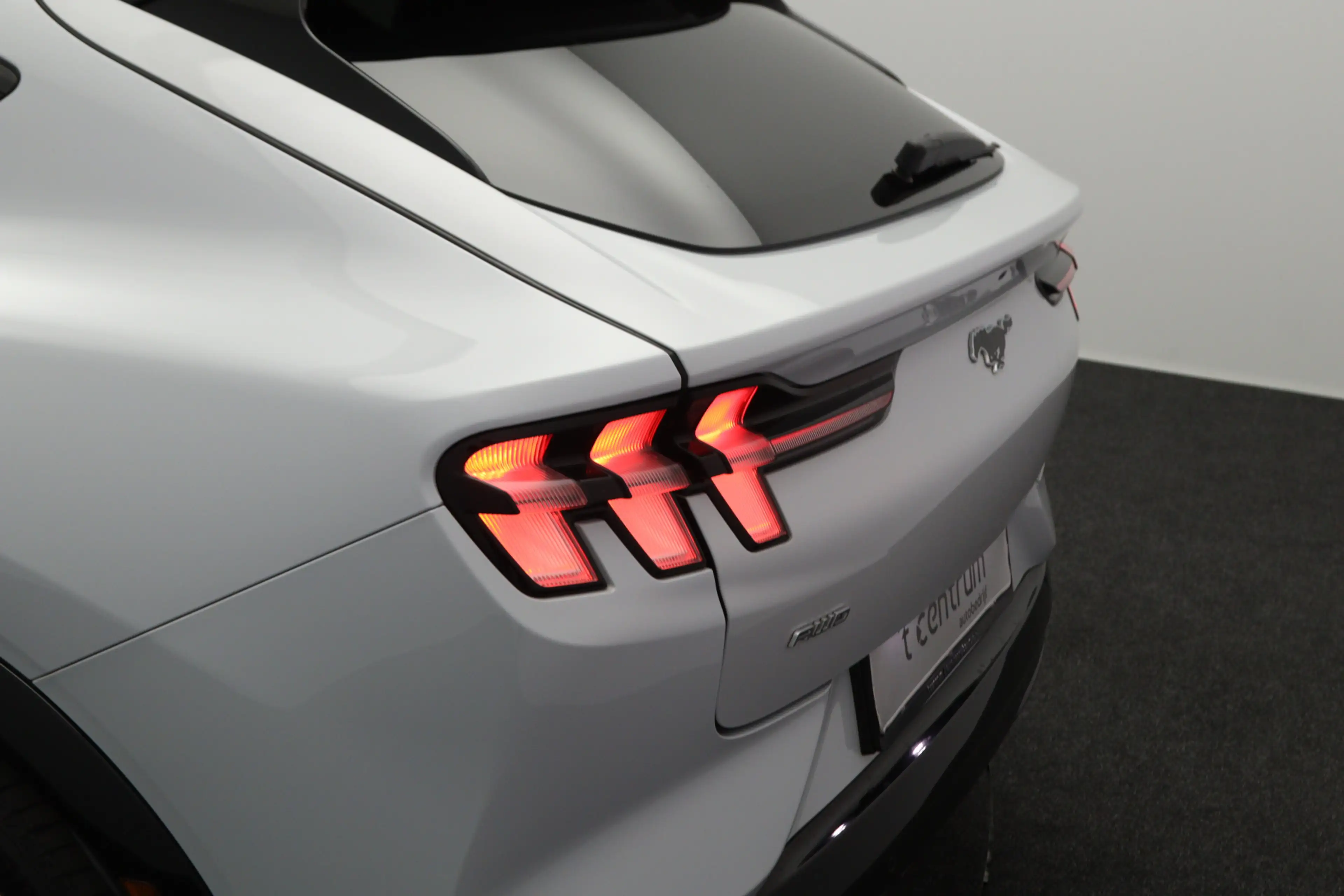 Ford Mustang Mach-E Premium AWD 270 PK 75 kWh , SOH 95 %, Panoramadak, — photo 23