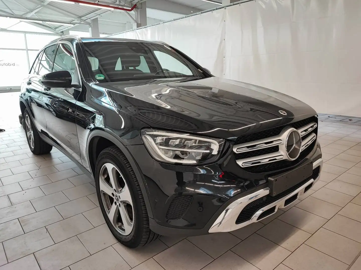 Mercedes-Benz GLC 300 GLC 300de 4Matic 9G-TRONIC*PANO*WIDESCREEN*AHK*CAM Schwarz - 1