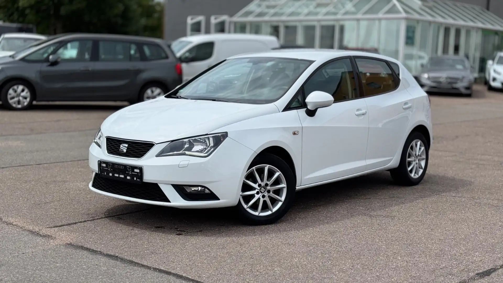 SEAT Ibiza Style *CARPLAY*PDC*SHZ*SCHECKHEF Wit - 1