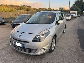 1.9 dCi Dynamique 130cv 7 Posti