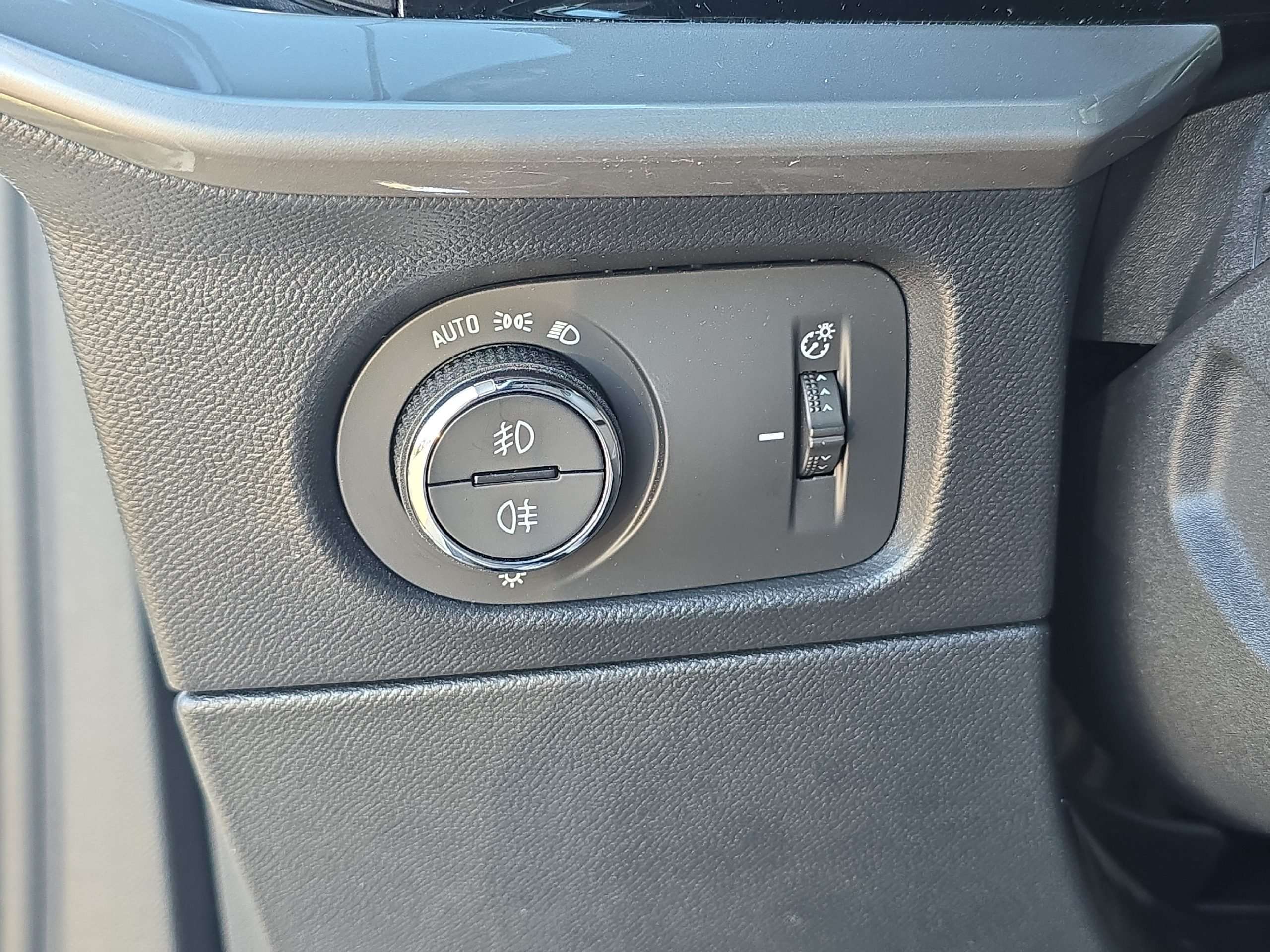 Opel Mokka E