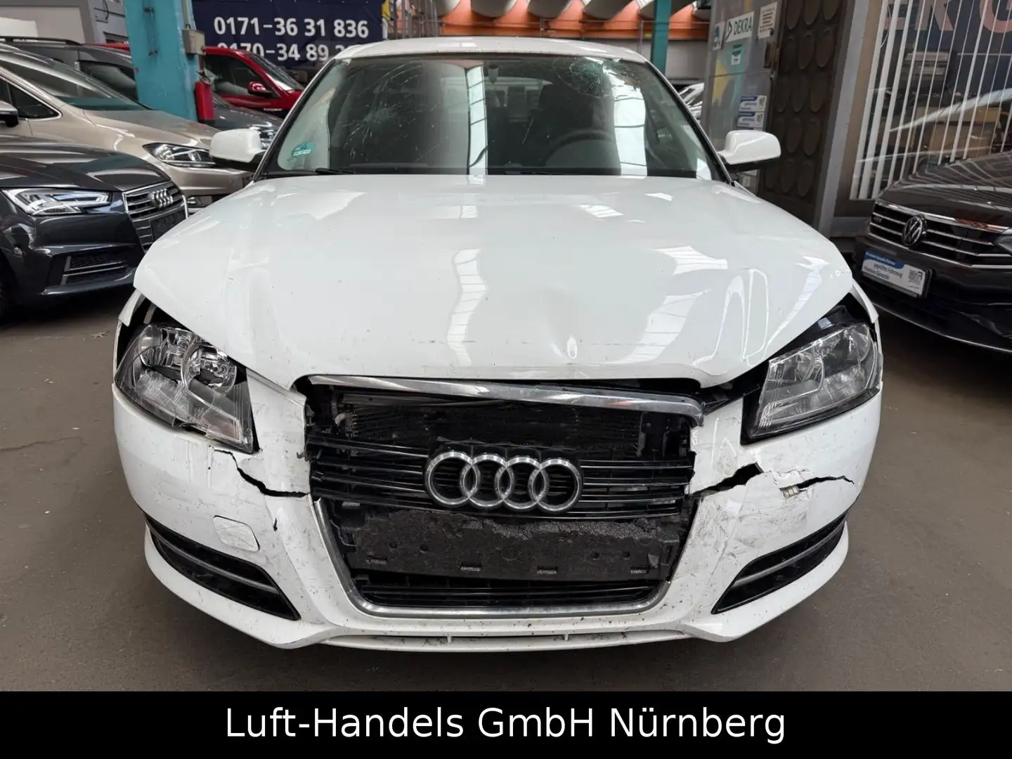 Audi A3 Sportback 1.6 TDI Attraction Klima 5 Türig Weiß - 2