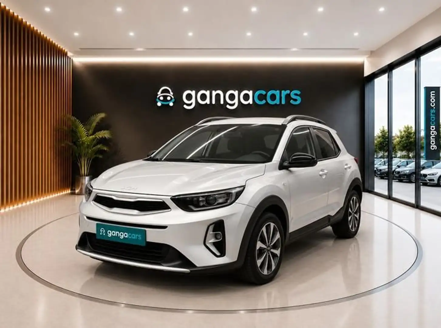 Kia Stonic 1.2 DPi Drive Plateado - 1