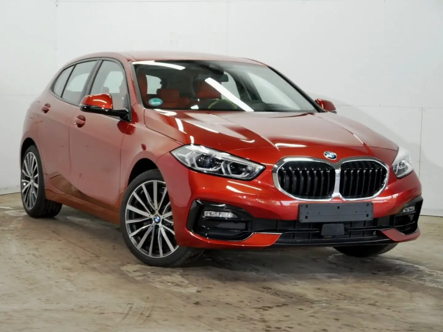 BMW 120 120i SportLine HeadUp NaviPro Leder AdLED Keyl. Orange - 2