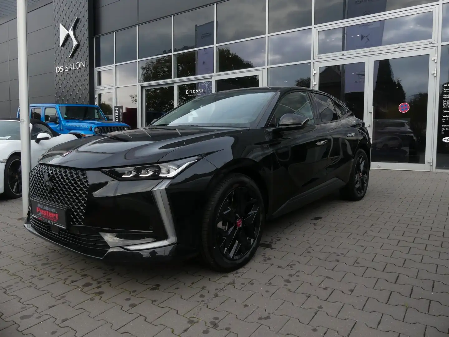 DS Automobiles DS 4 E-TENSE 225 Performance Line Black - 1