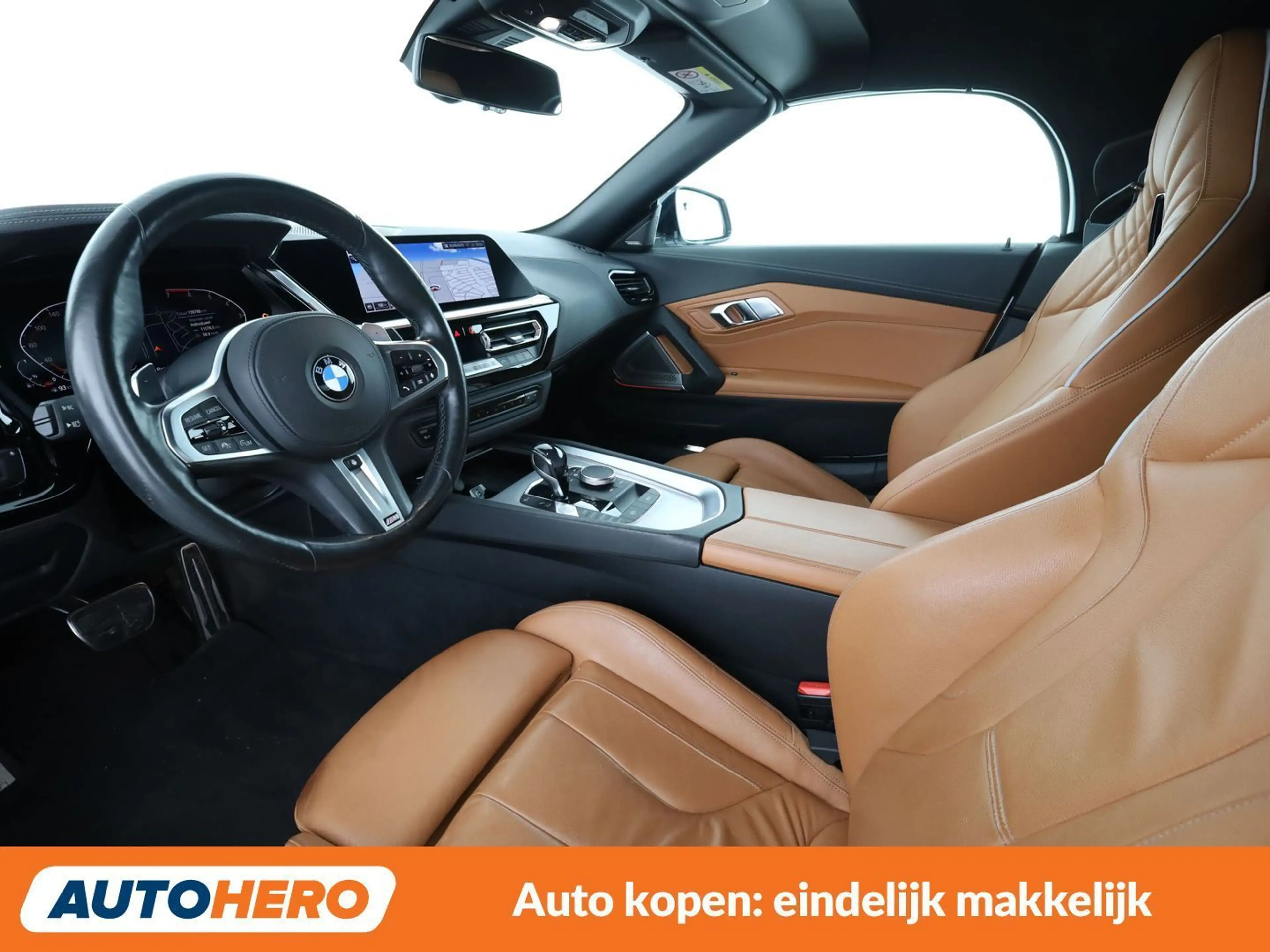 BMW Z4 sDrive 30i M Sport — photo 11