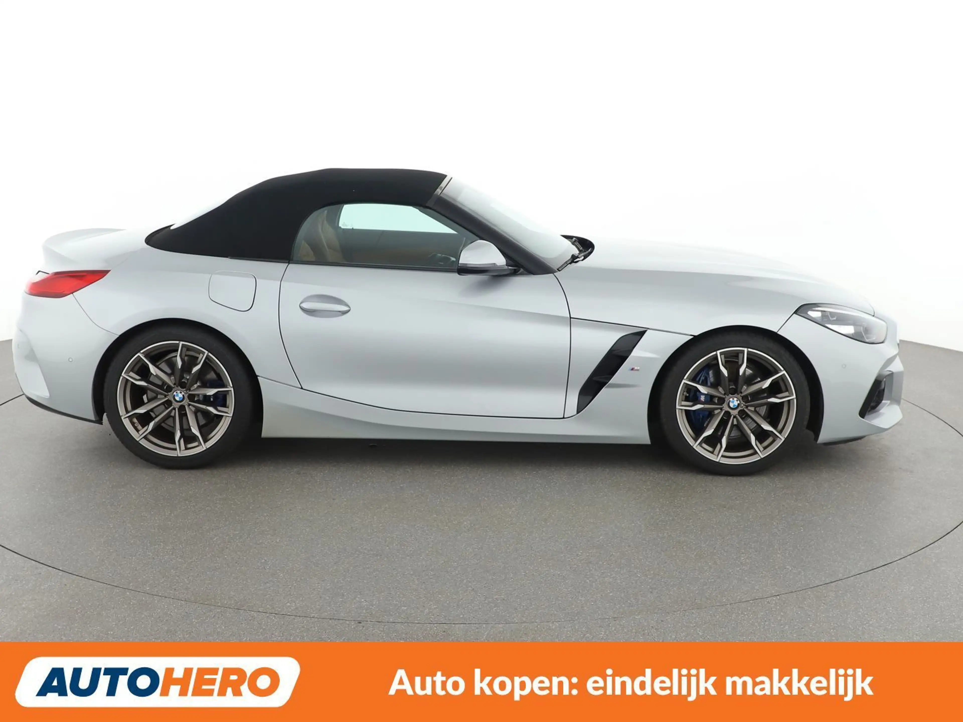 BMW Z4 sDrive 30i M Sport — photo 7