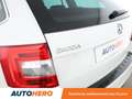 Skoda Octavia Combi 1.6 TDI SCR Clever DSG7 Blanc - thumbnail 33