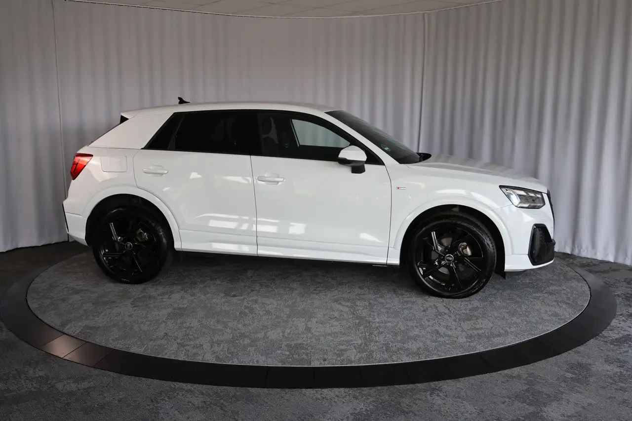 Audi Q2 35 TFS Autom, S-line , Virtual cockpit, Carplay, s, миниатюра 17