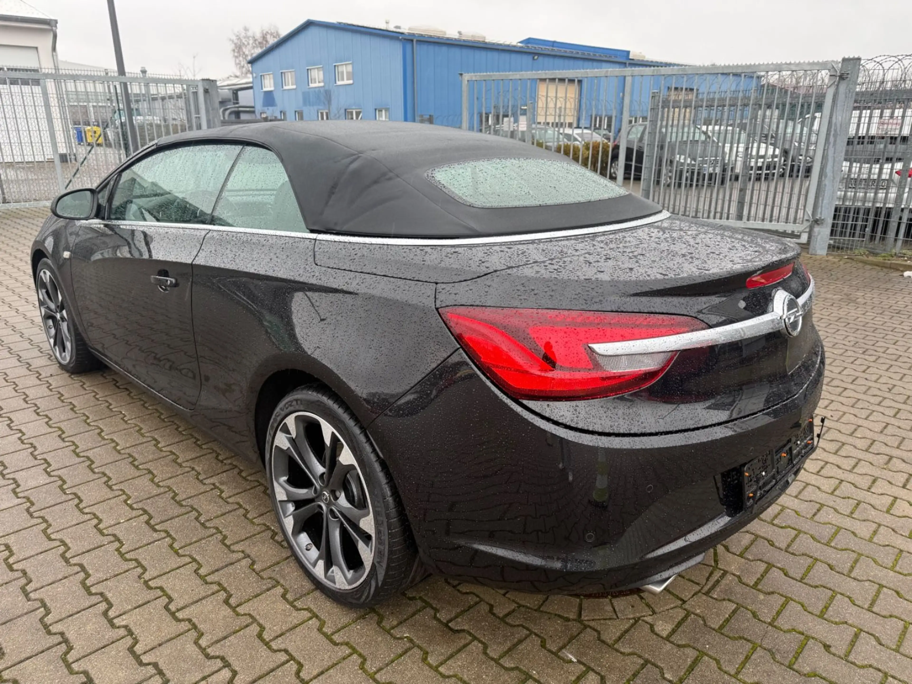 Opel Cascada Innovation — photo 10