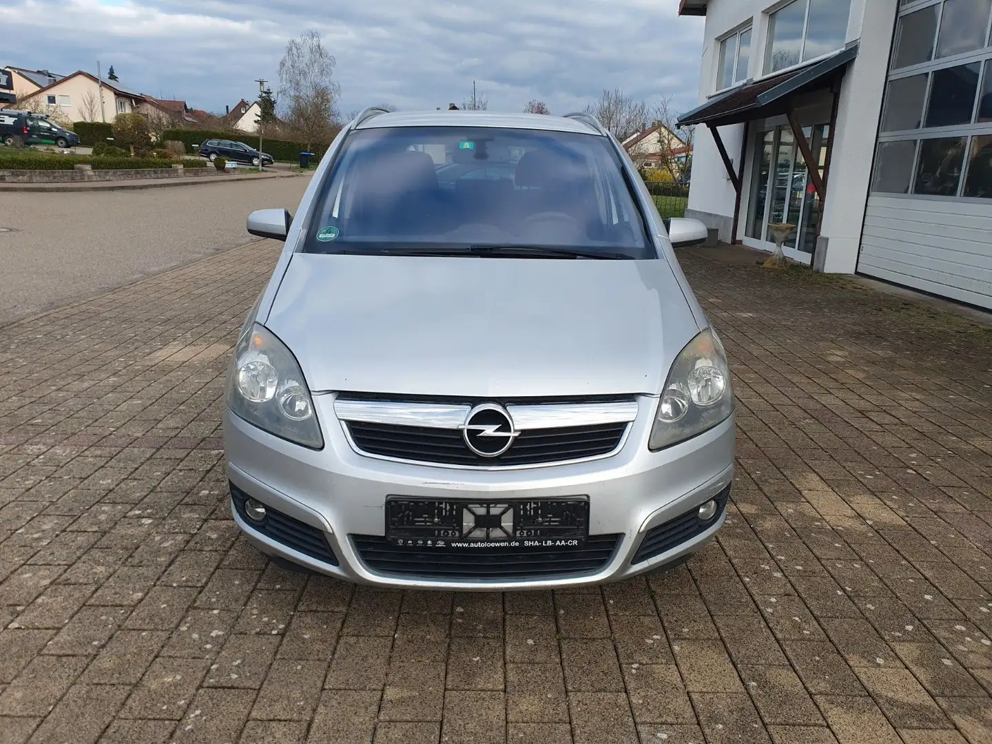 Opel Zafira B Edition MOTOR LÄUFT AUF 3 ZYLINDER!!! Argent - 2