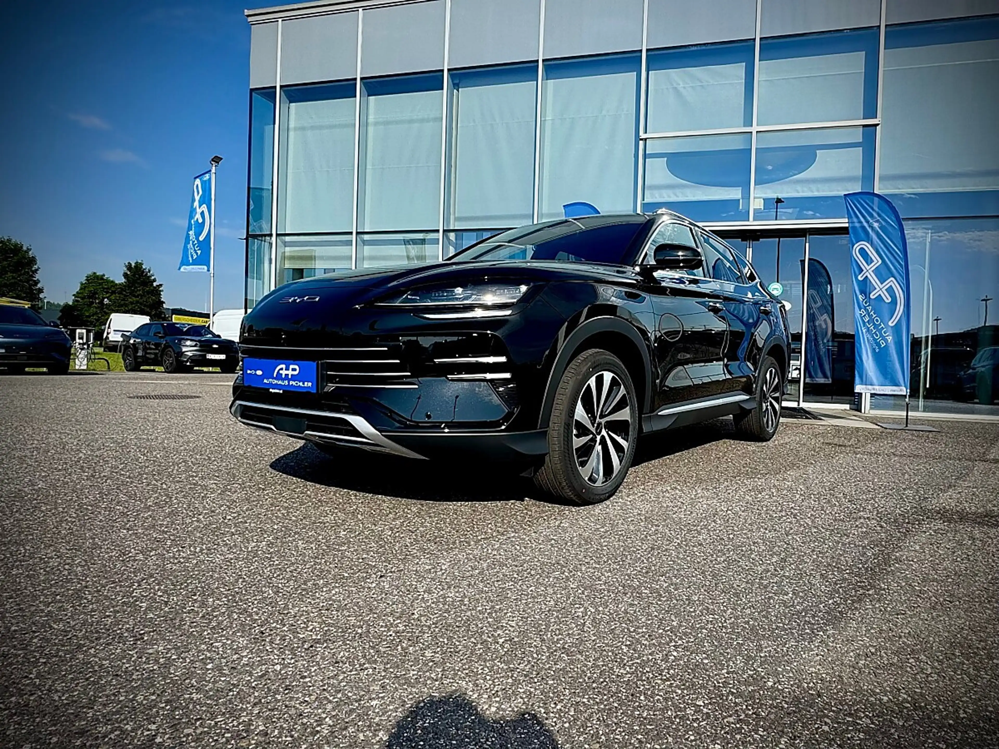 BYD Seal U DM-i PHEV 18,3kWh AWD Design LEASING AKTION — photo 3