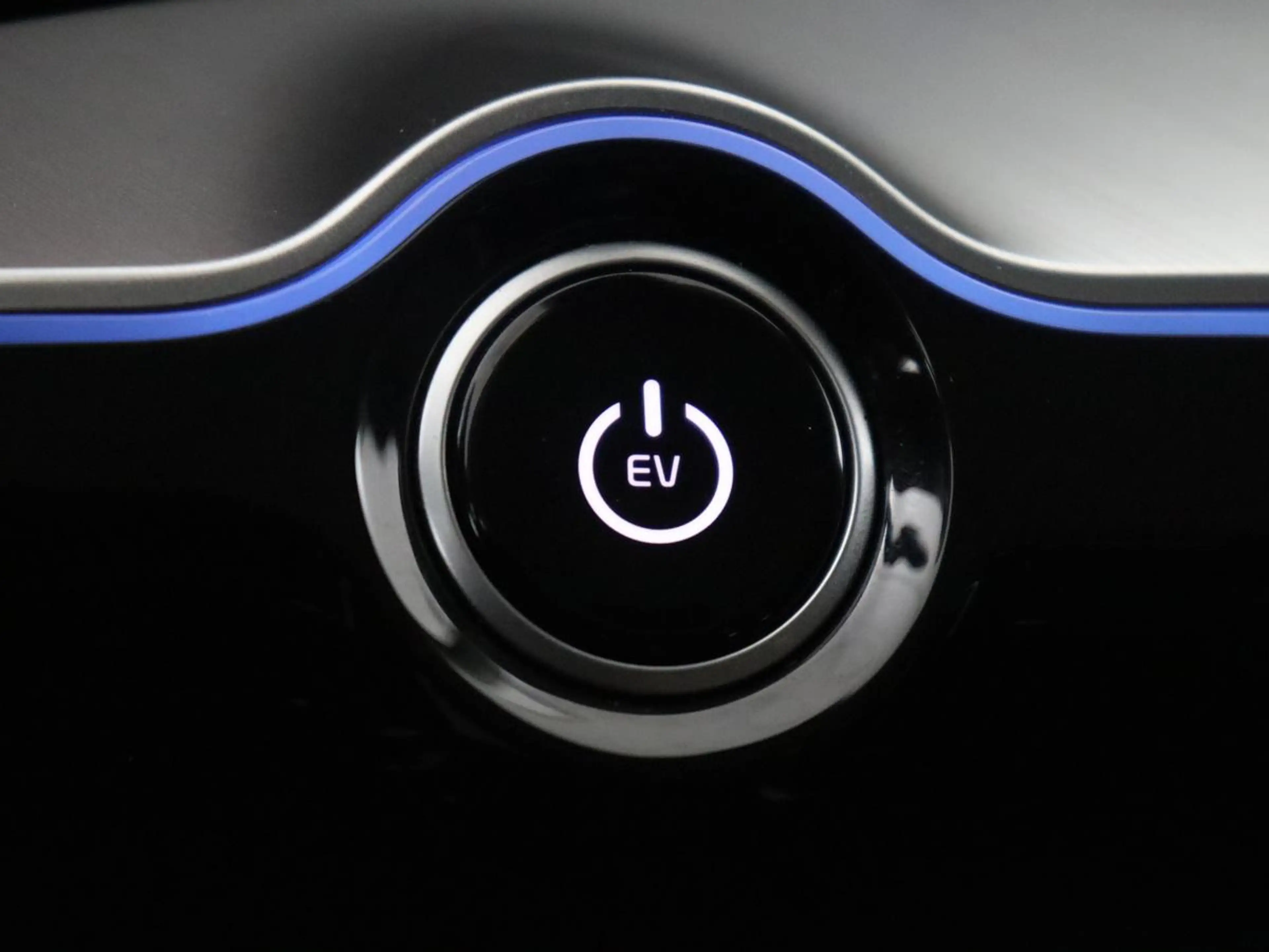 Kia EV6 Plus 77.4 kWh | SOH 93,2 | Camera | Stoelverwarmin — photo 34