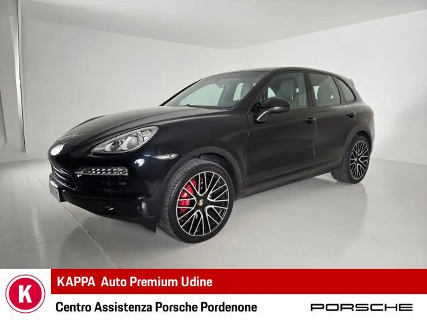 Porsche Cayenne Cayenne 3.0 Diesel Zwart - 1