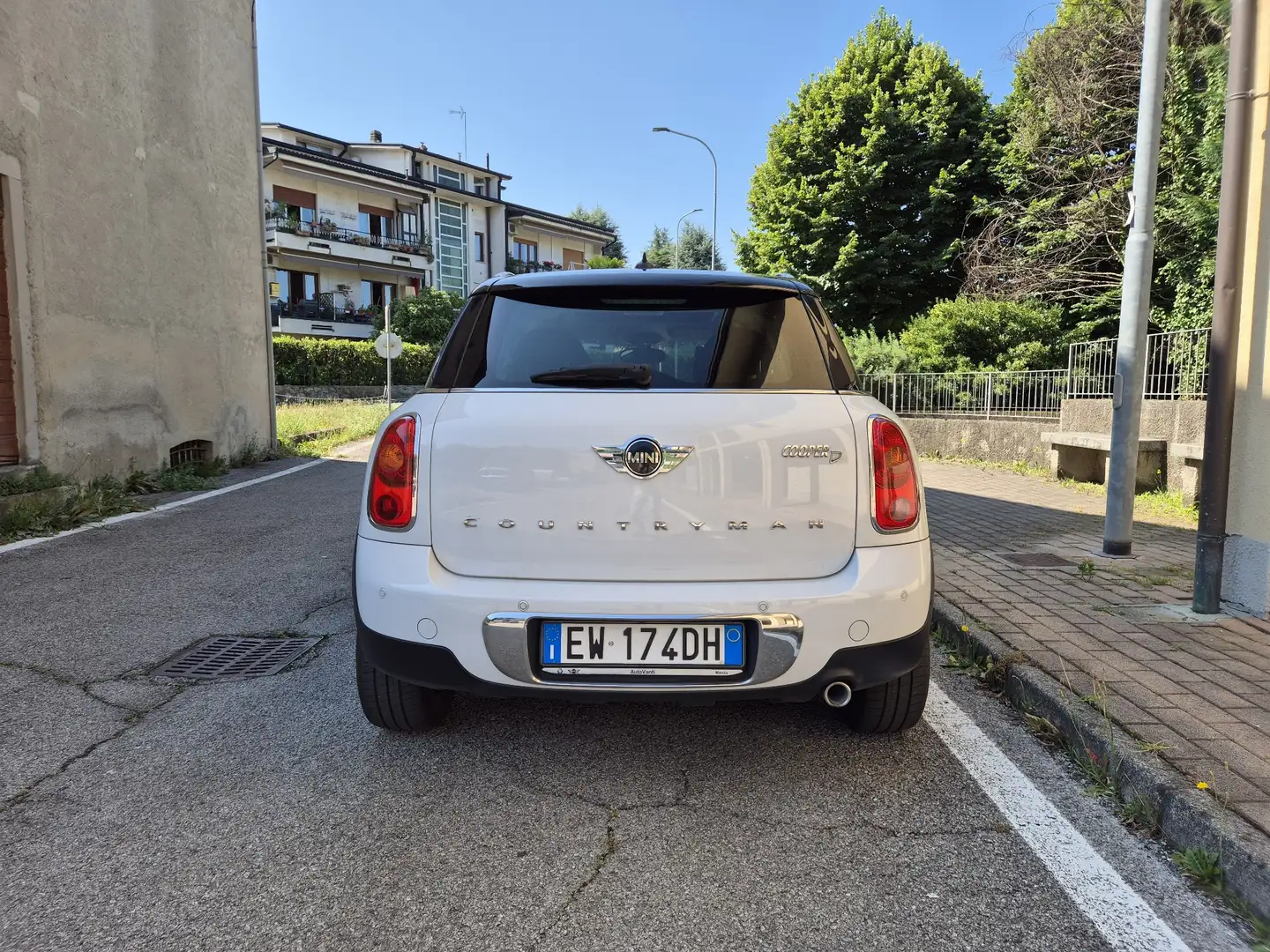 MINI Cooper D Countryman 2.0 Business auto Weiß - 2