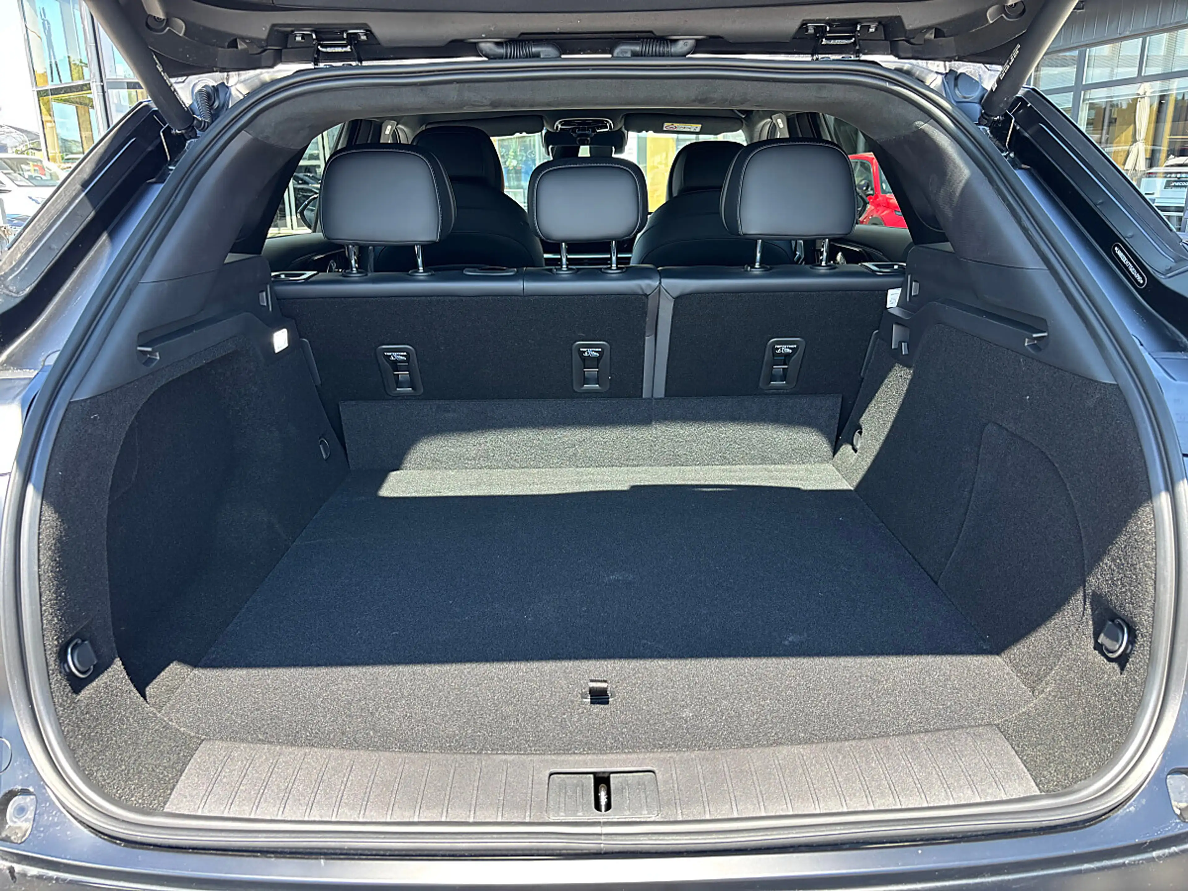 Omoda 9 PHEV 1.5TGDi Premium Line AWD — photo 15