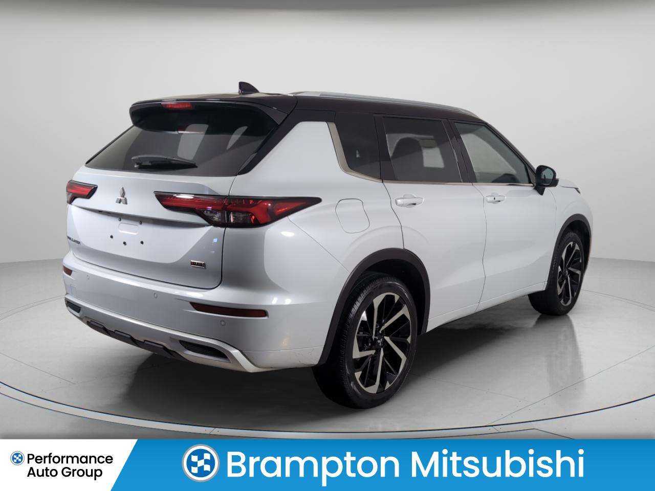 2024 Mitsubishi Outlander
