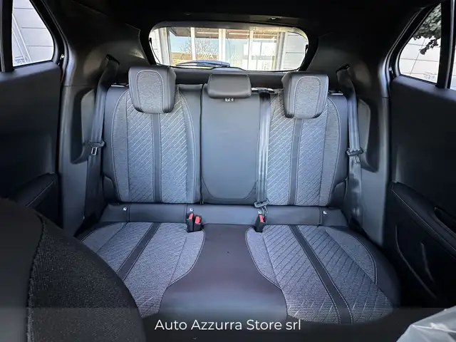 Peugeot 2008 view 15