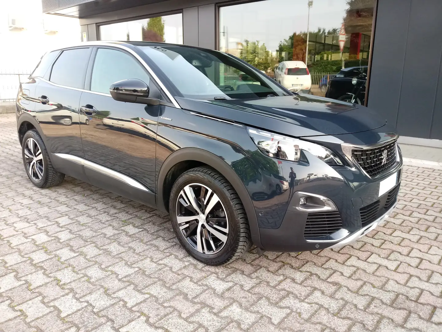 Peugeot 3008 1.5 bluehdi GT Line EAT8 Grigio - 2