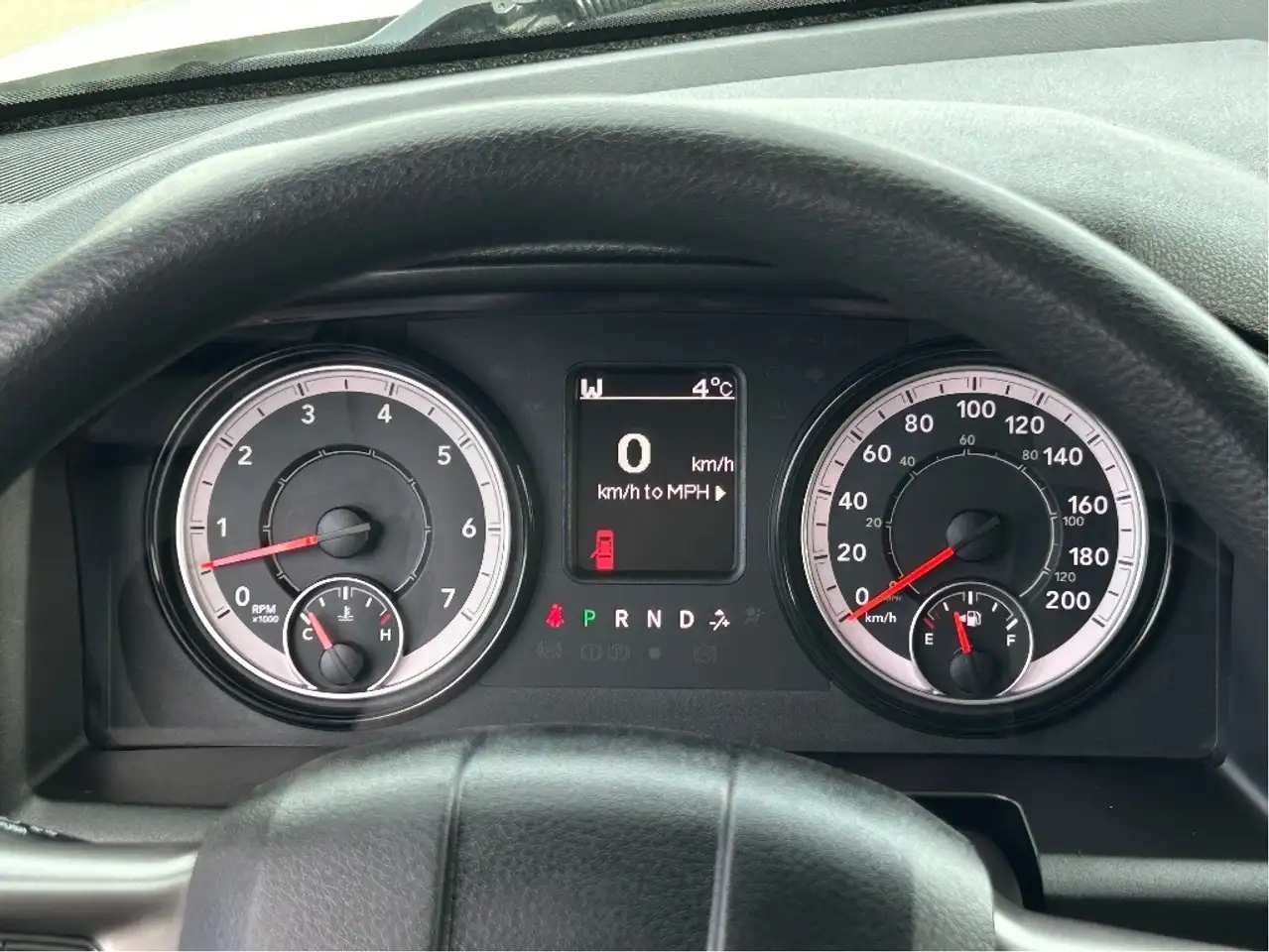 RAM 1500 снимка RAM 1500