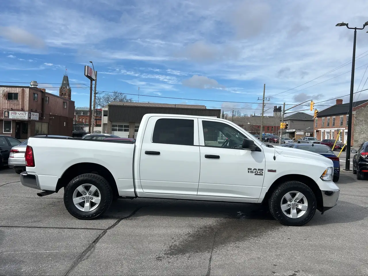 RAM 1500 снимка RAM 1500