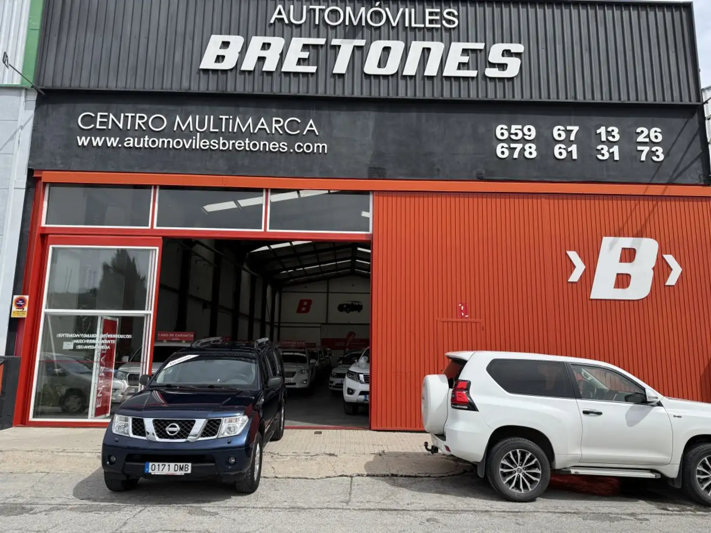 Nissan Pathfinder 2.5dCi SE Azul - 1