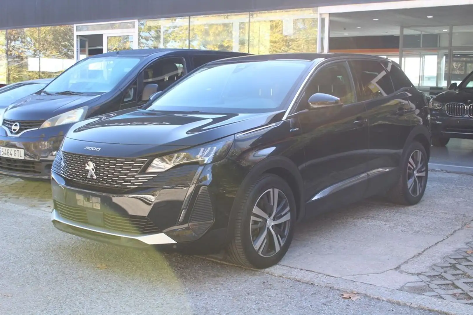 Peugeot 3008 225 e-EAT8 Allure Noir - 2