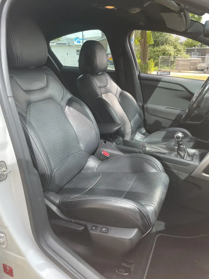 Citroen DS4 1.6 THP Sport Chic Blanc - 2