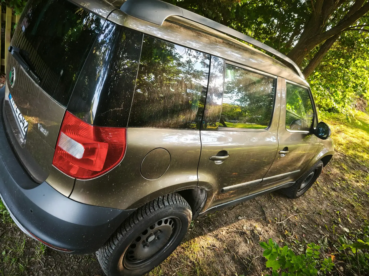 Skoda Yeti Yeti 1.2 acitive Beige - 2