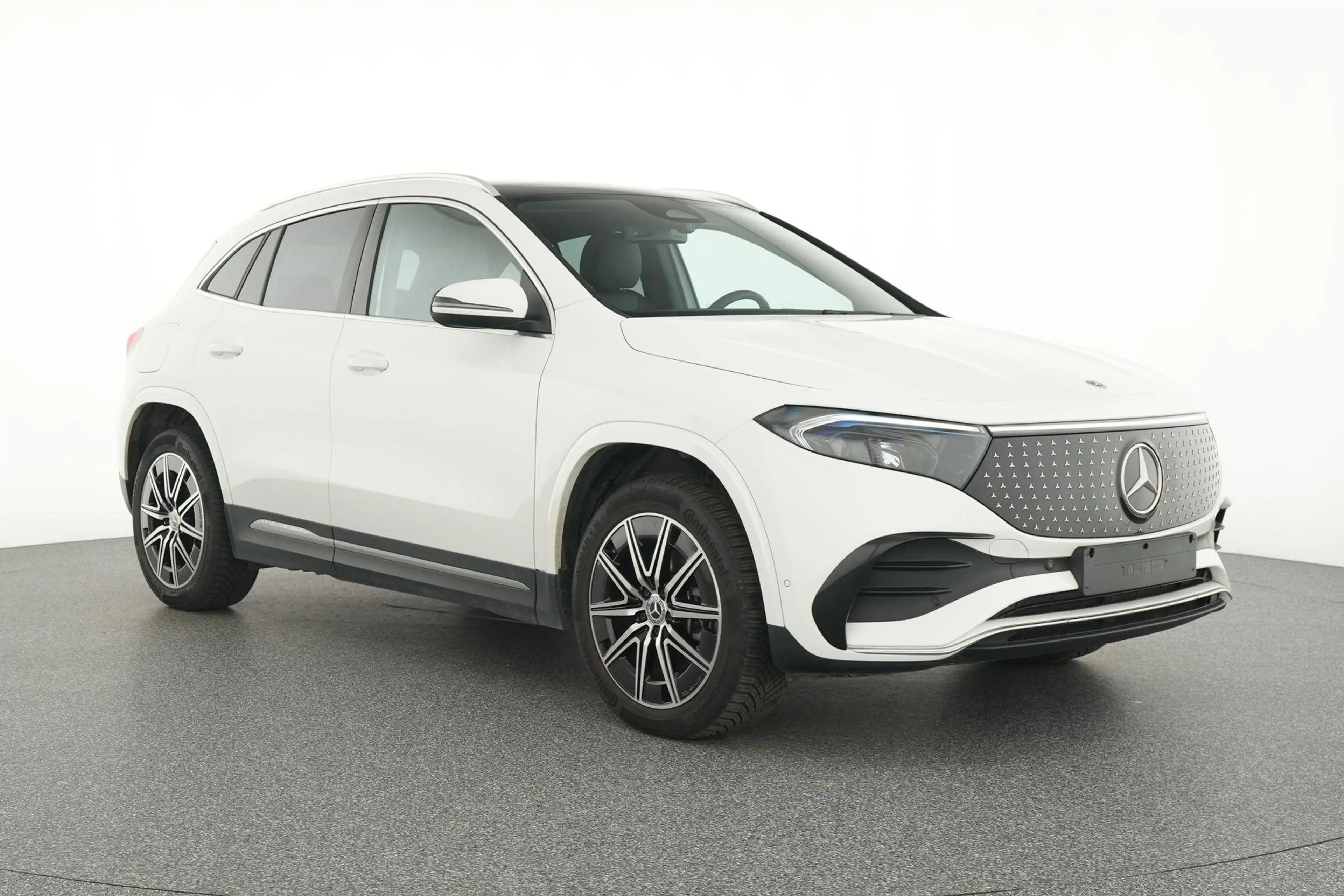 Mercedes-Benz EQA 250 250+ AMG Line — photo 2