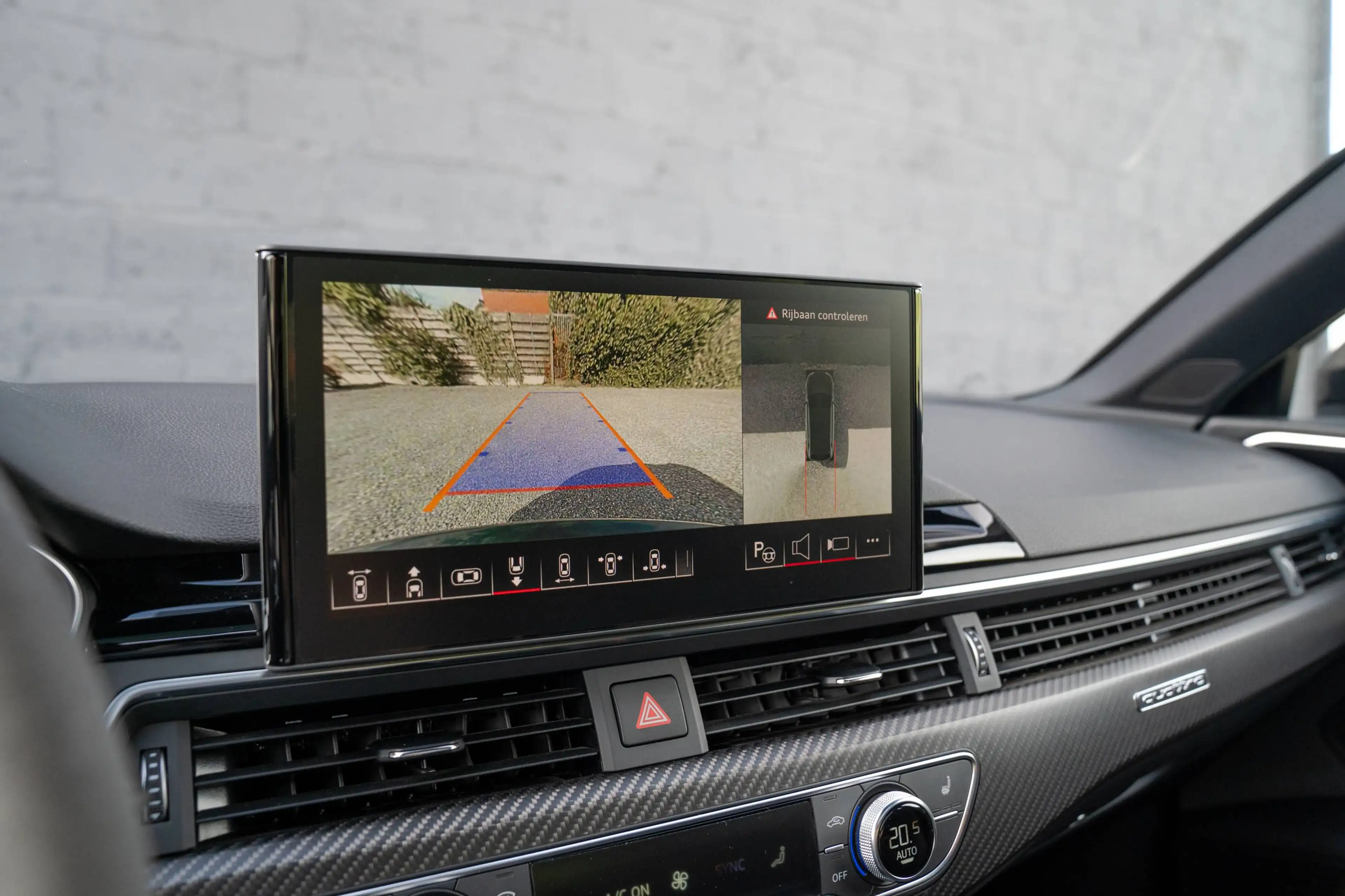 Audi RS4 COMPETITION PLUS / LICHTE VRACHT — photo 8