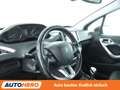 Peugeot 2008 1.6 Blue-HDi Allure*NAVI*TEMPO*PDC* Schwarz - thumbnail 11