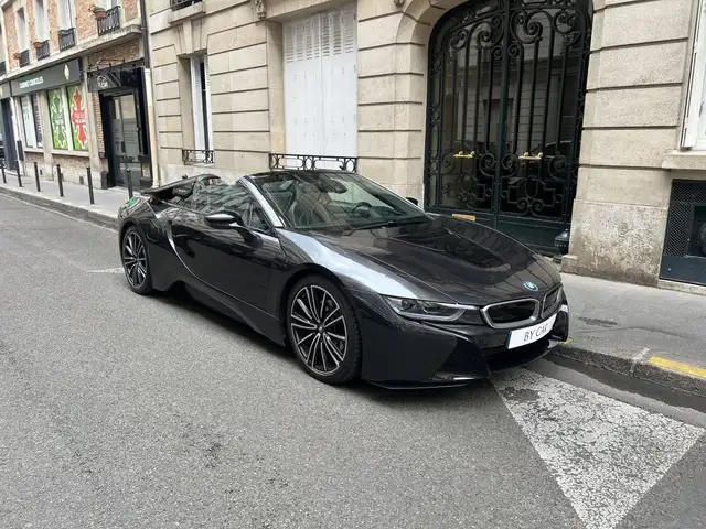 BMW i8 ROADSTER