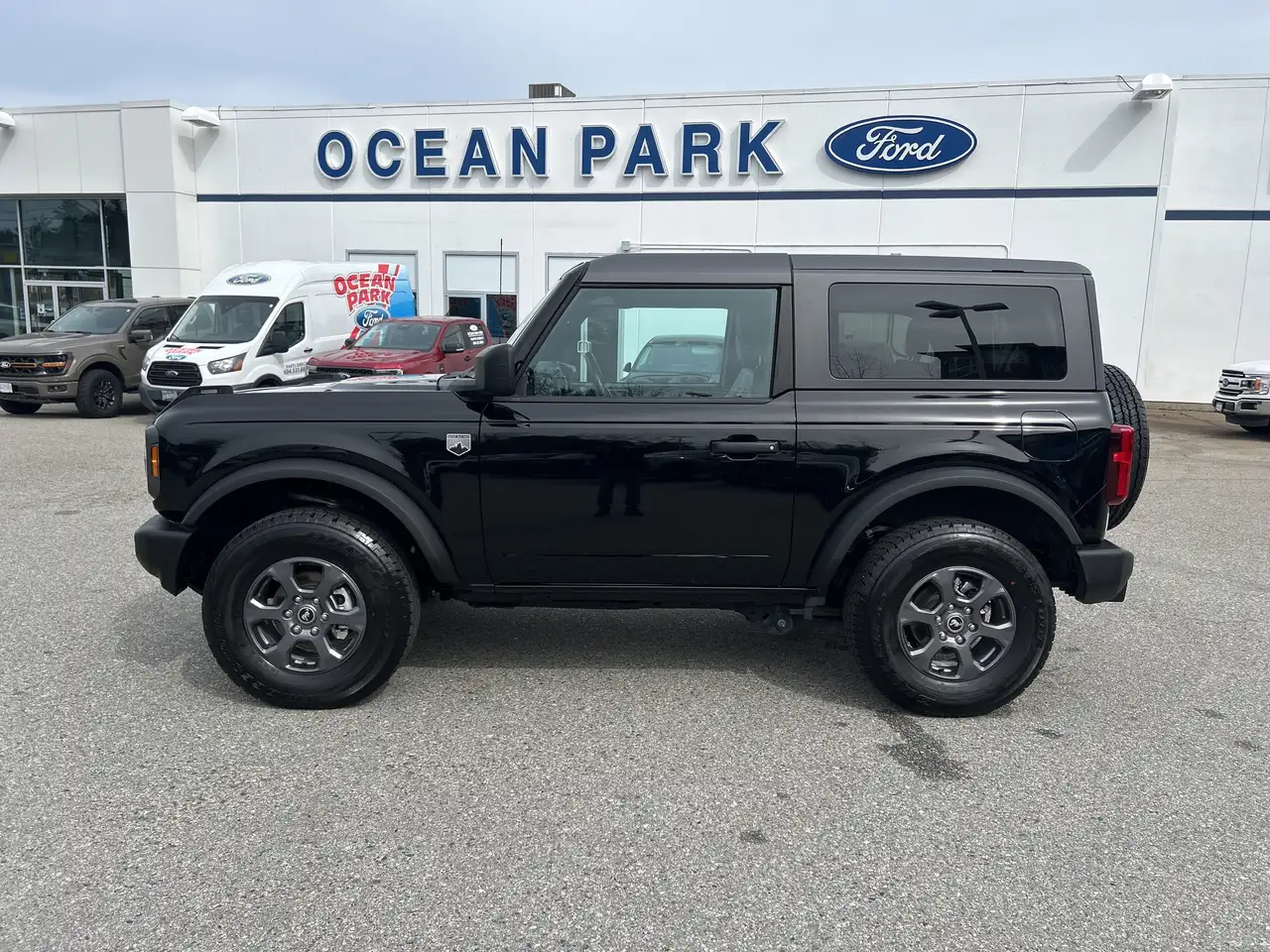 Ford Bronco снимка Ford Bronco