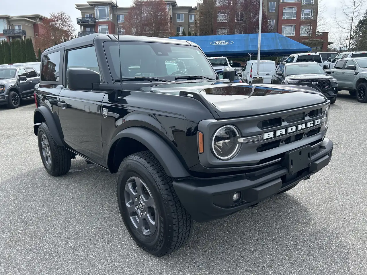 Ford Bronco снимка Ford Bronco