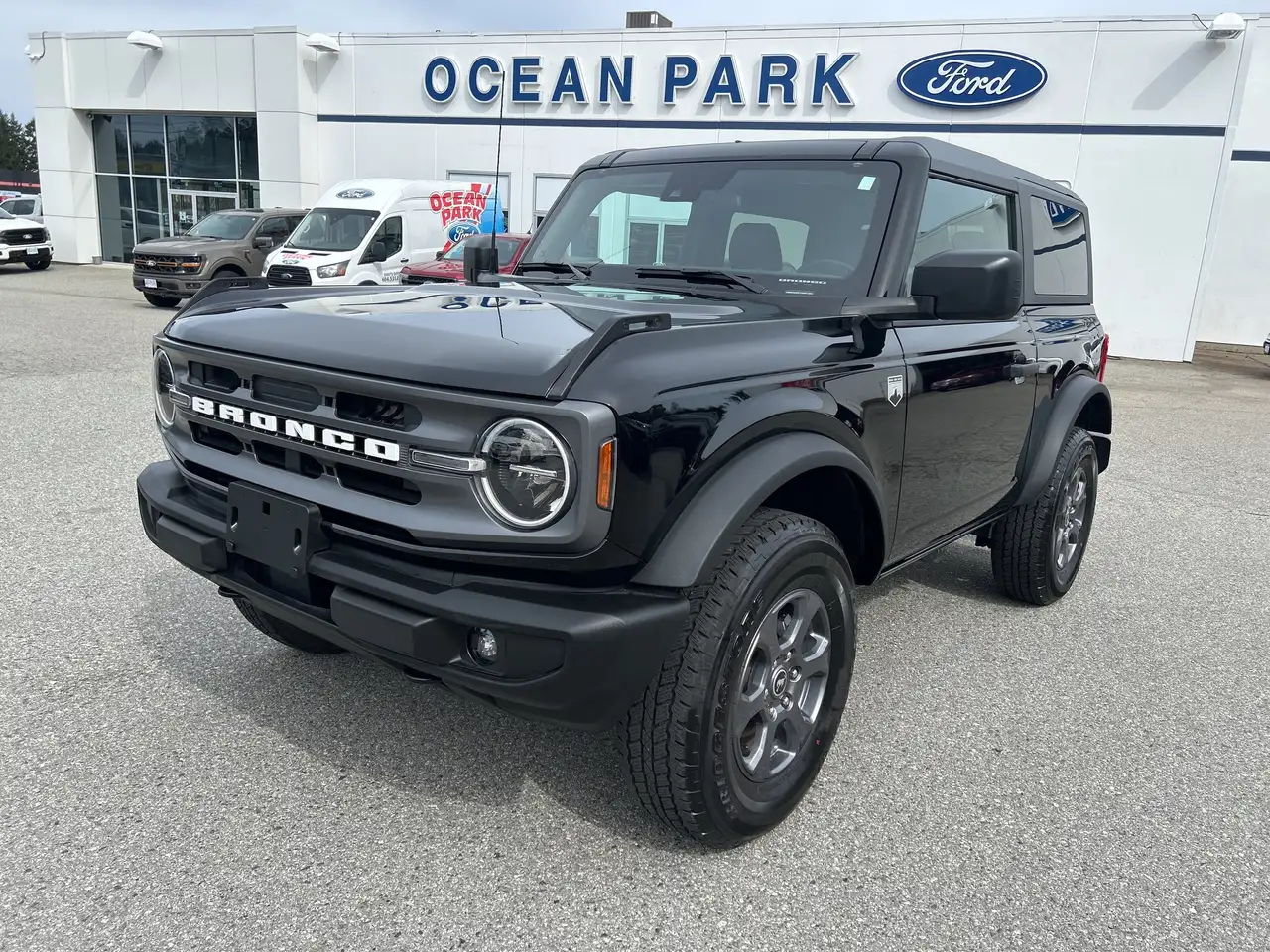 Ford Bronco снимка Ford Bronco