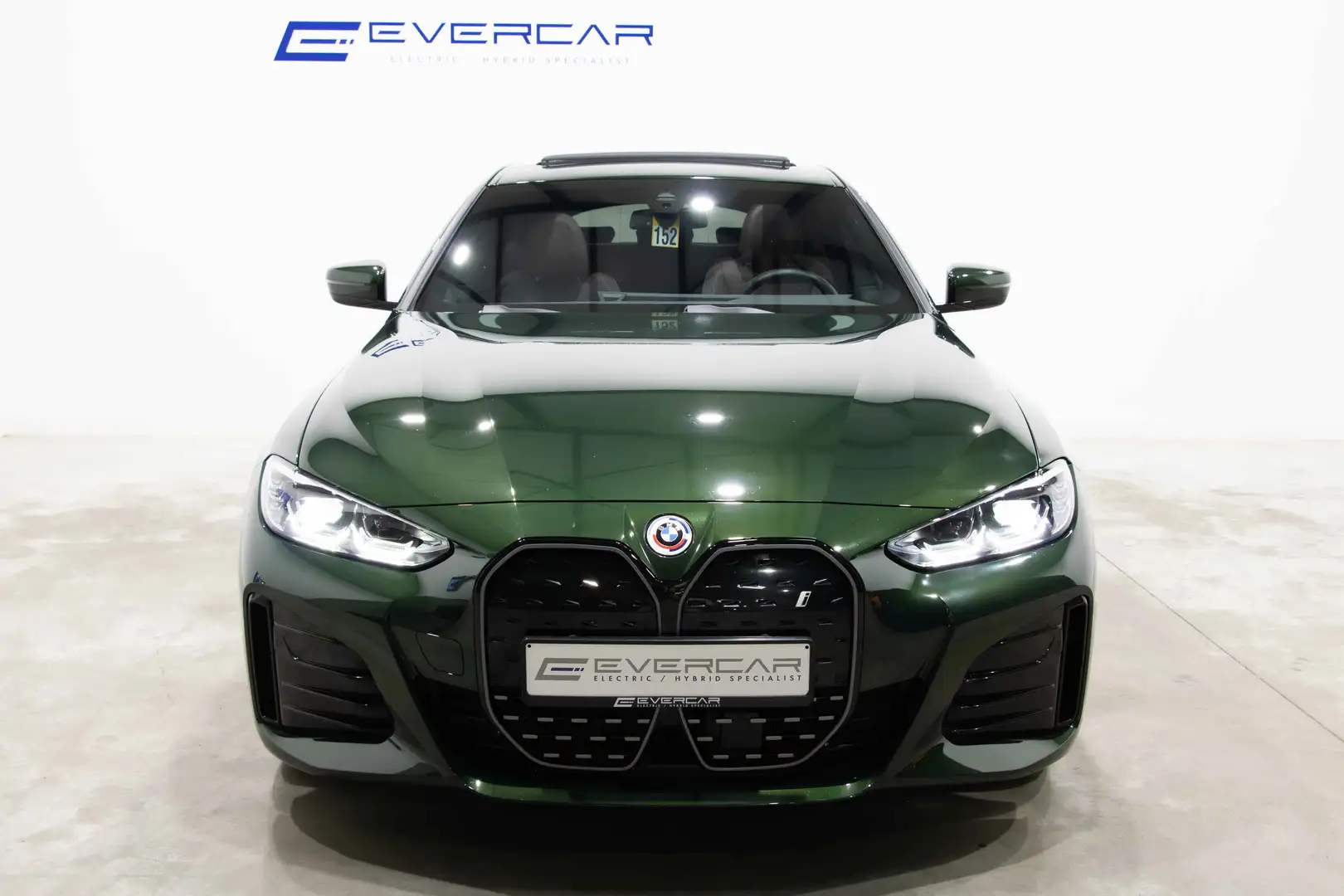BMW i4 40 M-SPORT ***PANO*CAMERA*LEATHER*** Verde - 2