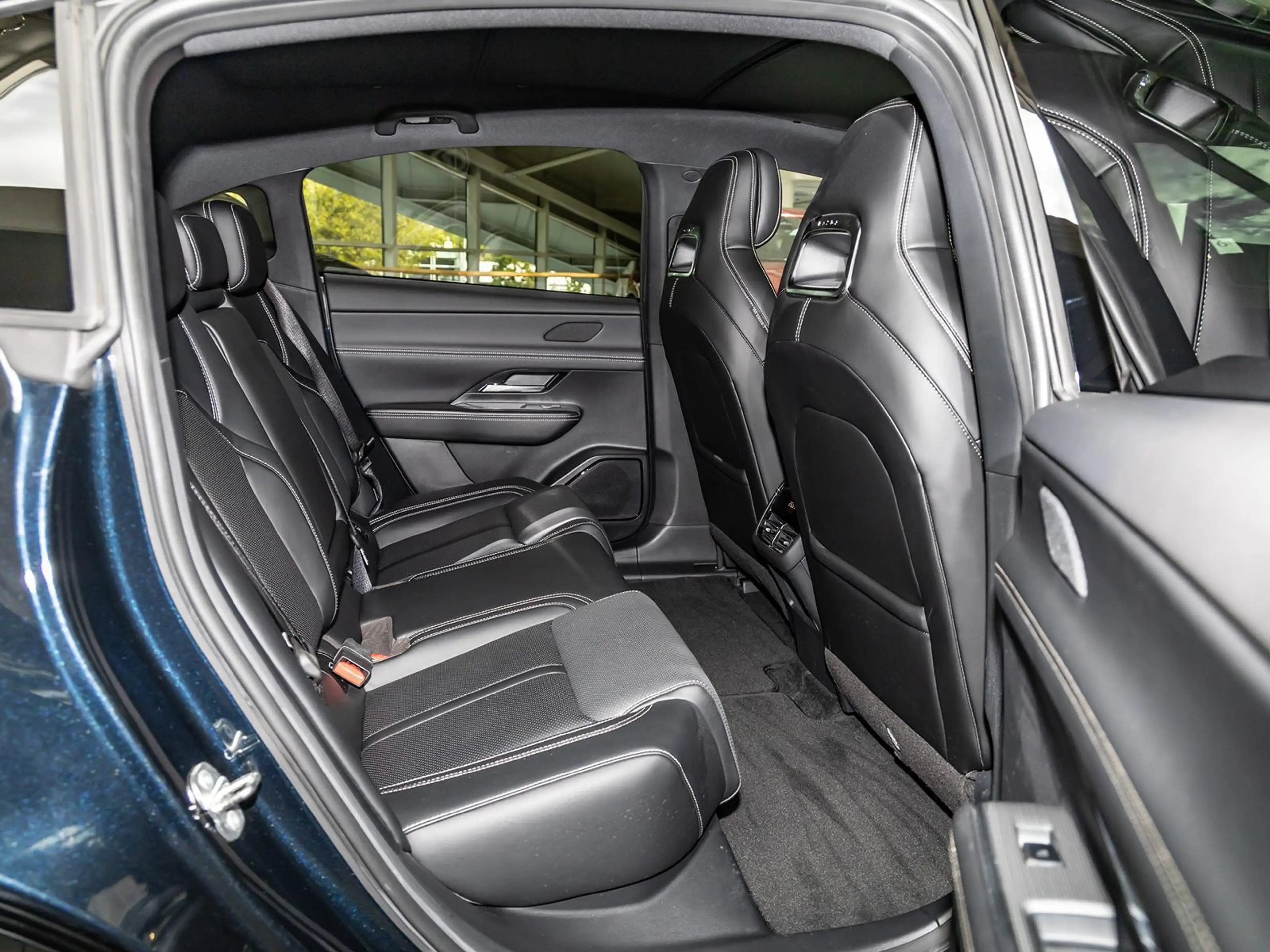Mazda 6e EV 258PS Takumi AHK LEDER TOTWINKEL HEADUP BT — photo 9