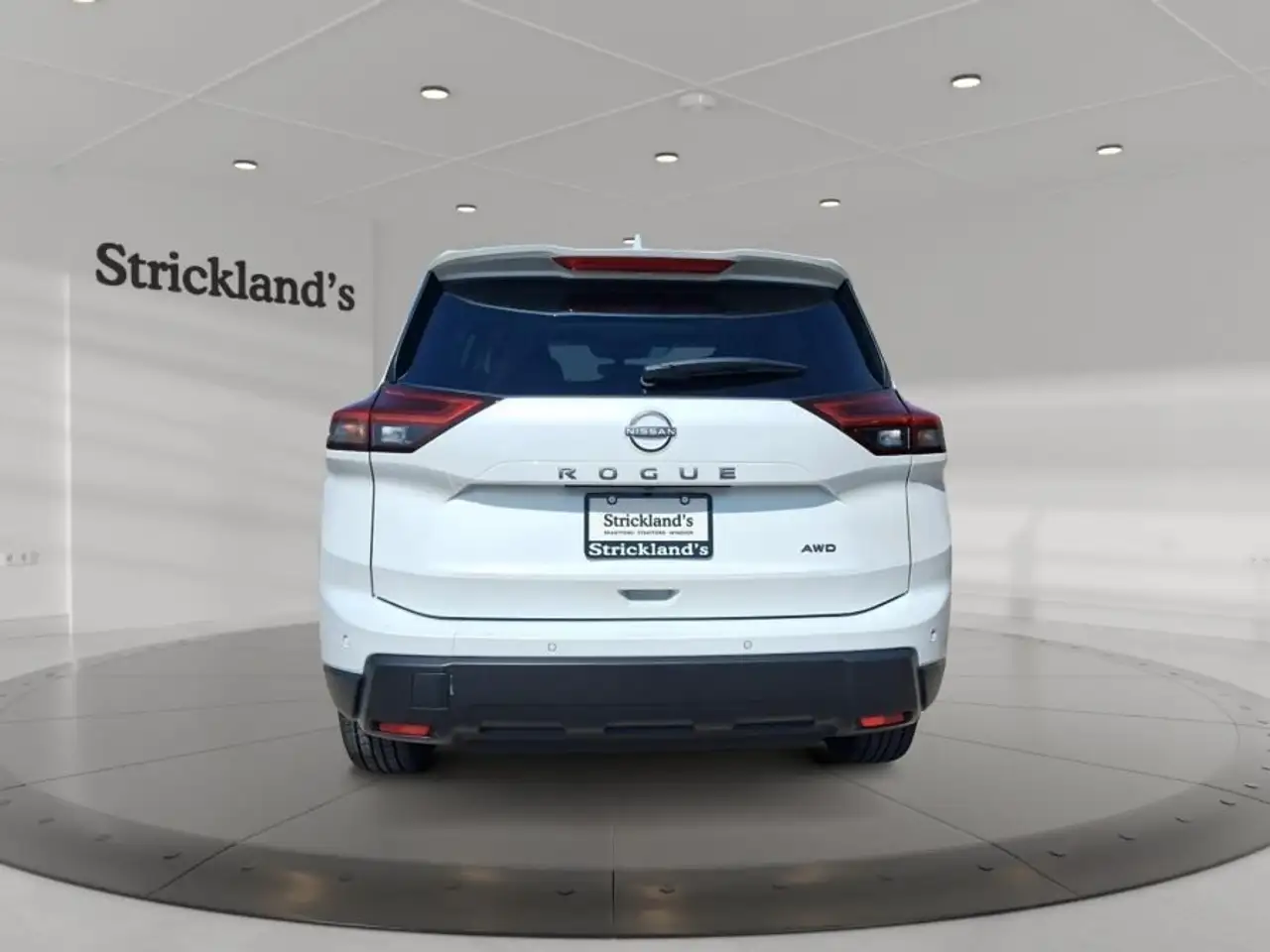 Nissan Rogue снимка Nissan Rogue