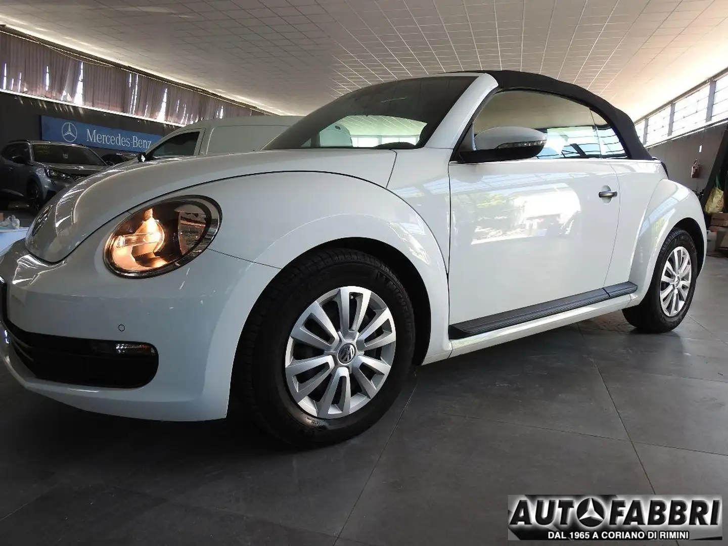 Volkswagen VOLKSWAGEN - New Beetle Maggiolino  Cabrio 1.2 TSI Білий - 1