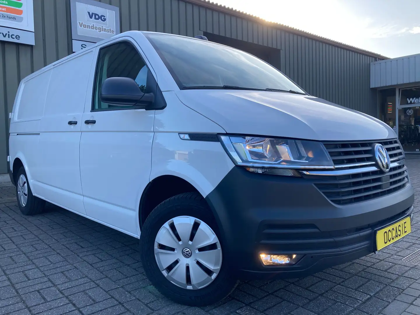 Volkswagen T6.1 Transporter -Lang -GPS -Airco -App -Cruise -Parksensor -Trekhk Wit - 1