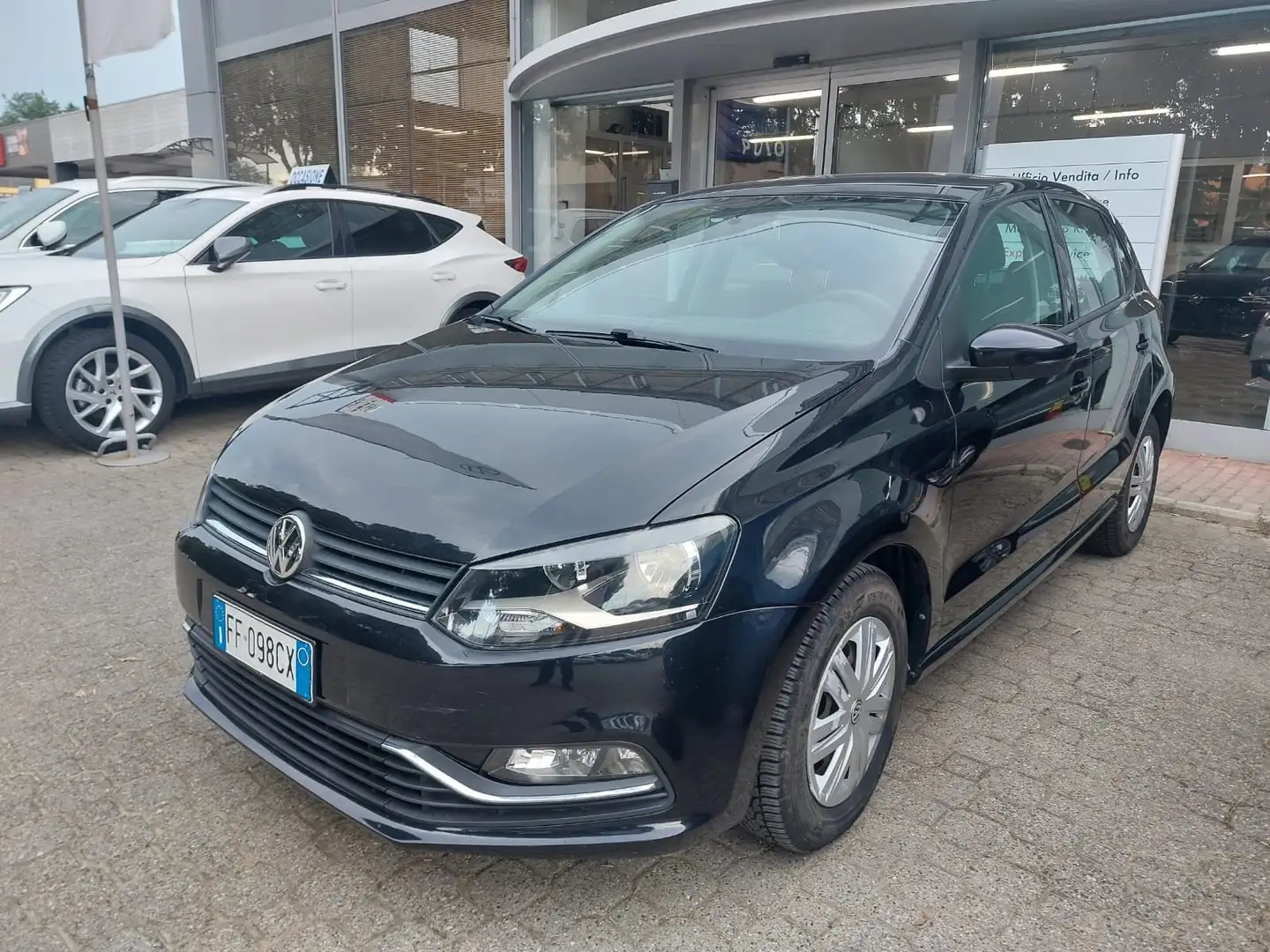 Volkswagen Polo Polo V 2014 5p 1.4 tdi Comfortline 75cv NEOPATENT. Nero - 1
