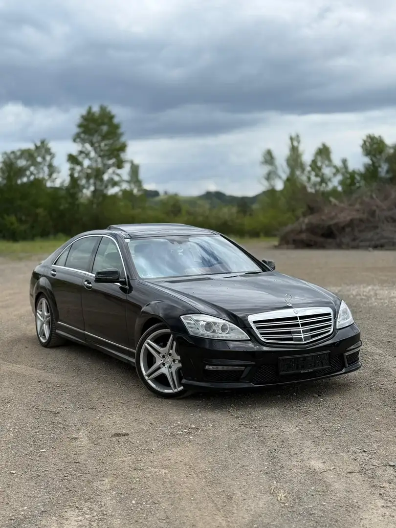 Mercedes-Benz S 320 - 1