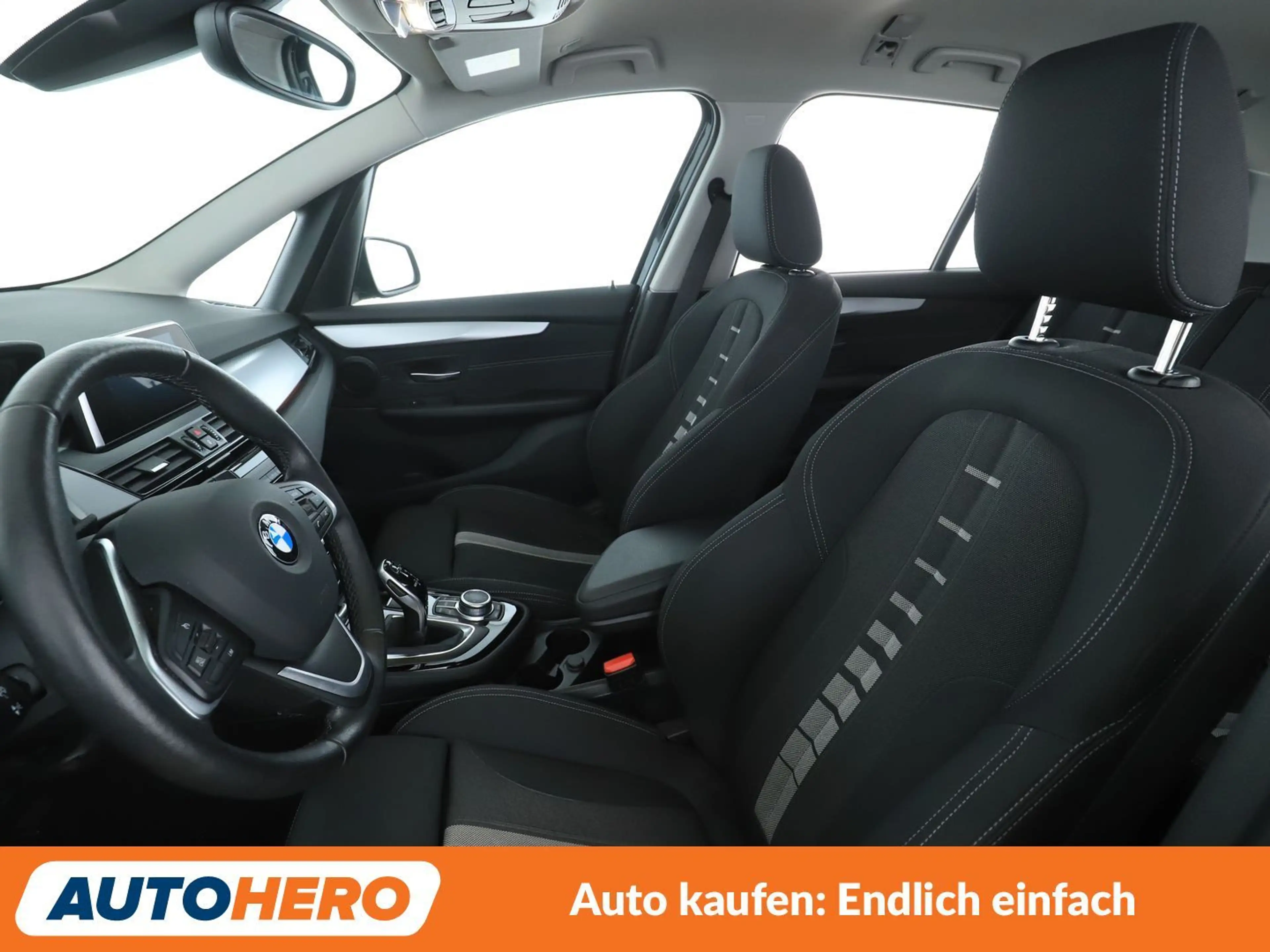 BMW 220 i Gran Tourer Advantage Aut.*NAVI*PDC*TEMPO* — photo 10