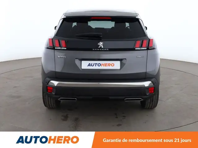 Peugeot 3008 view 5