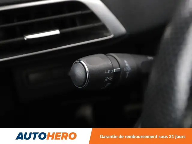 Peugeot 3008 view 27