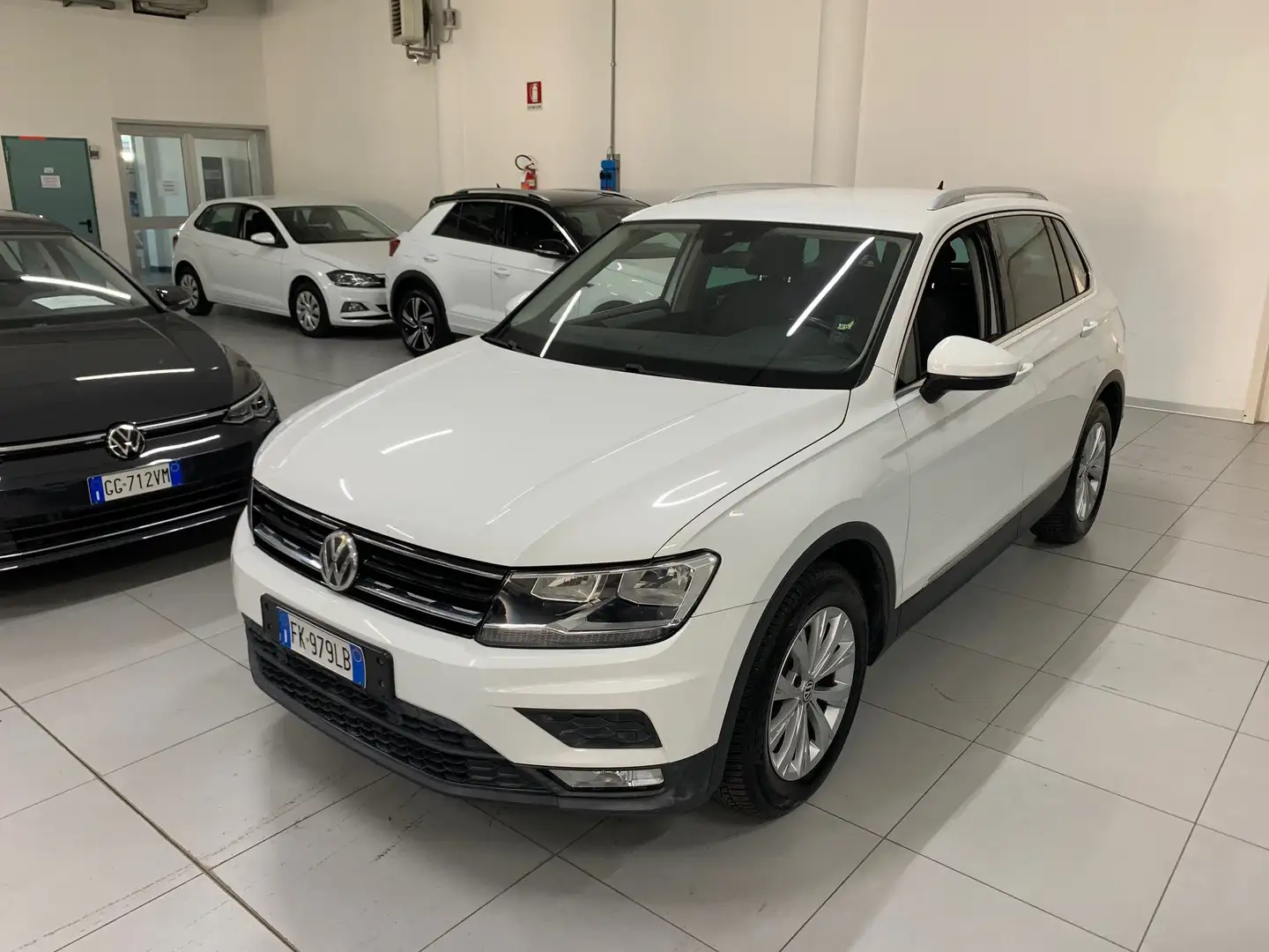 Volkswagen Tiguan Tiguan II 2016 2.0 tdi Business 150cv dsg Bianco - 1